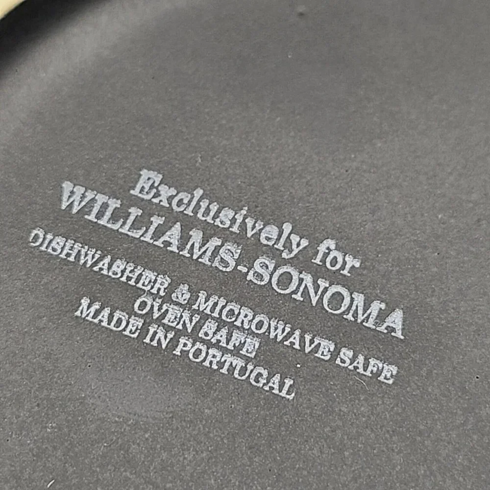 Set (4) Williams Sonoma plates Black Matte Wine & Cheese Motif Small Stoneware